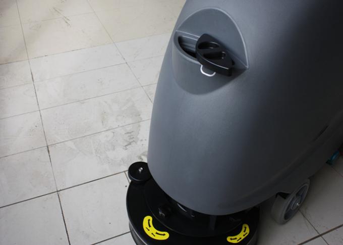 Depurador con pilas del piso del piso de encargo, paseo detrás de las máquinas de la limpieza 0