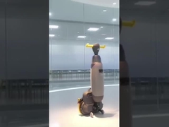 Limpieza sin esfuerzo de lavadores de pisos compactos automáticos en espacios pequeños